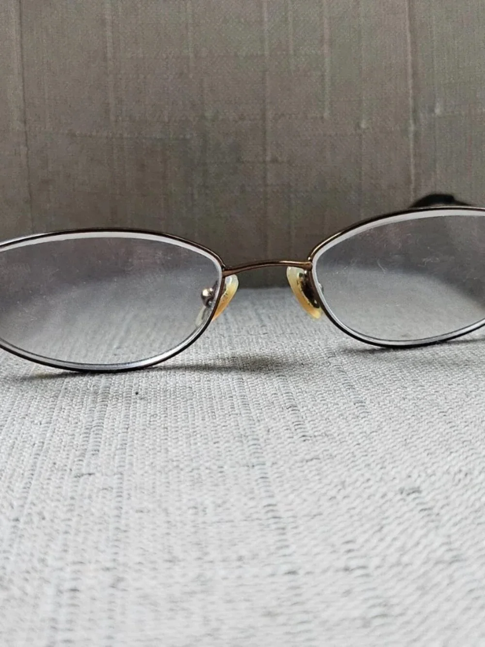 Vintage Liz Claiborne Eyeglasses Frame Gold Tone Eyewear L282 FD2 Glasses